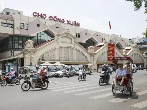 Chợ Đồng Xuân - khu chợ nổi tiếng và độc đáo bậc nhất Hà Nội