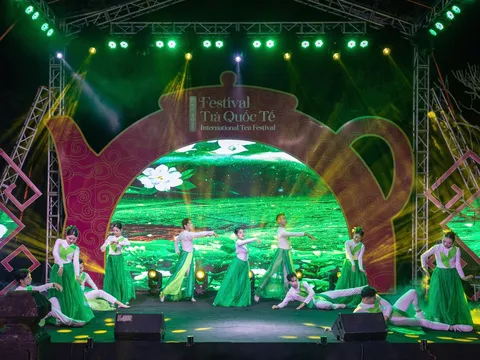 Bế mạc Liên hoan Trà Quốc tế - Huế 2025: Dư vị trà trong không gian di sản Cố đô