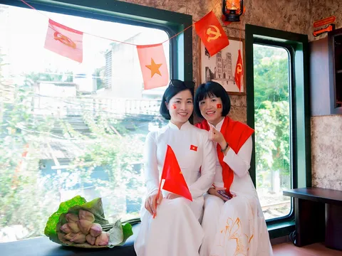 "Chở mùa Xuân về”: Hành trình đánh thức ký ức văn hóa trên những chuyến tàu đầu năm