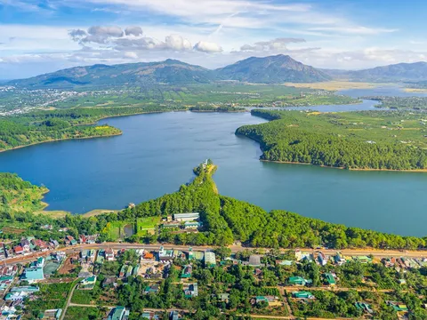 Diễn đàn “Du lịch Gia Lai - Tiềm năng và triển vọng”