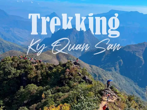 Trải nghiệm trekking Ky Quan San: Chạm tay tới mây trời