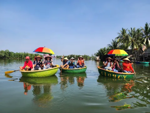 DDTRAVEL và cách làm tour trải nghiệm từ những chuyến đi thật