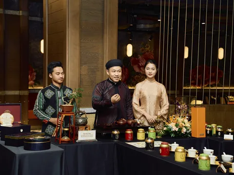 Pullman Hai Phong Grand Hotel chính thức ra mắt BST bánh Trung thu 2026: “Thu nguyệt du hành”