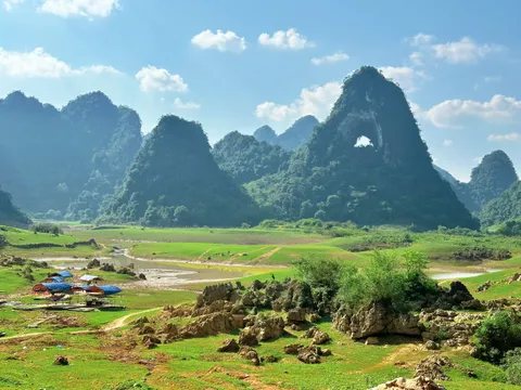 Việt Nam ghi dấu trong Top 10 quốc gia được yêu thích nhất thế giới