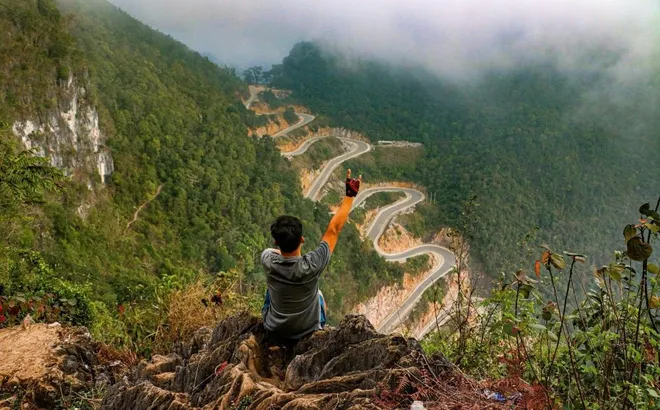 Hành trình đạp xe xuyên Tết: Đón xuân trên những cung đèo phía Bắc