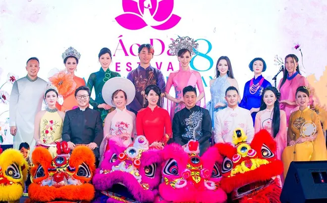 Bộ sưu tập “Tứ Bình Phú Quý” của NTK Vũ Thảo Giang đưa di sản Việt tỏa sáng trên đất Mỹ