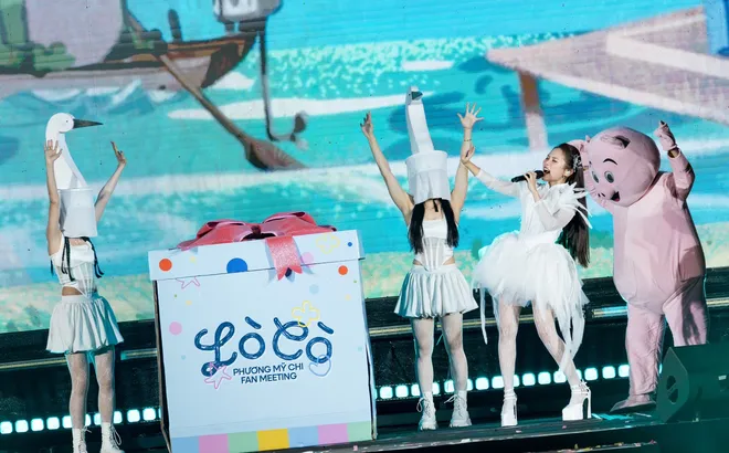 Sự nghiệp rực rỡ của Phương Mỹ Chi: Đón hàng ngàn người hâm mộ nhiều thế hệ sau 13 năm làm nghề