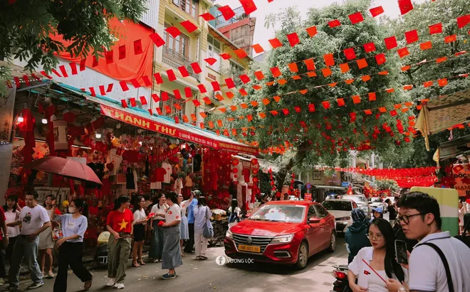 Dòng chảy du lịch Việt Nam hòa cùng nhịp đập lịch sử