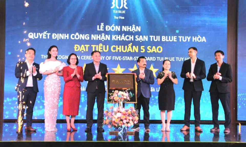 TUI BLUE Tuy Hòa đón nhận chứng nhận khách sạn 5 sao, đánh dấu cột mốc mới của du lịch Đắk Lắk